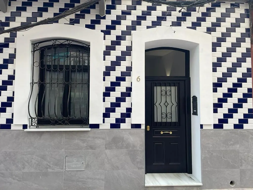 Apartamentos Sol Y Luna La Línea de la Concepción