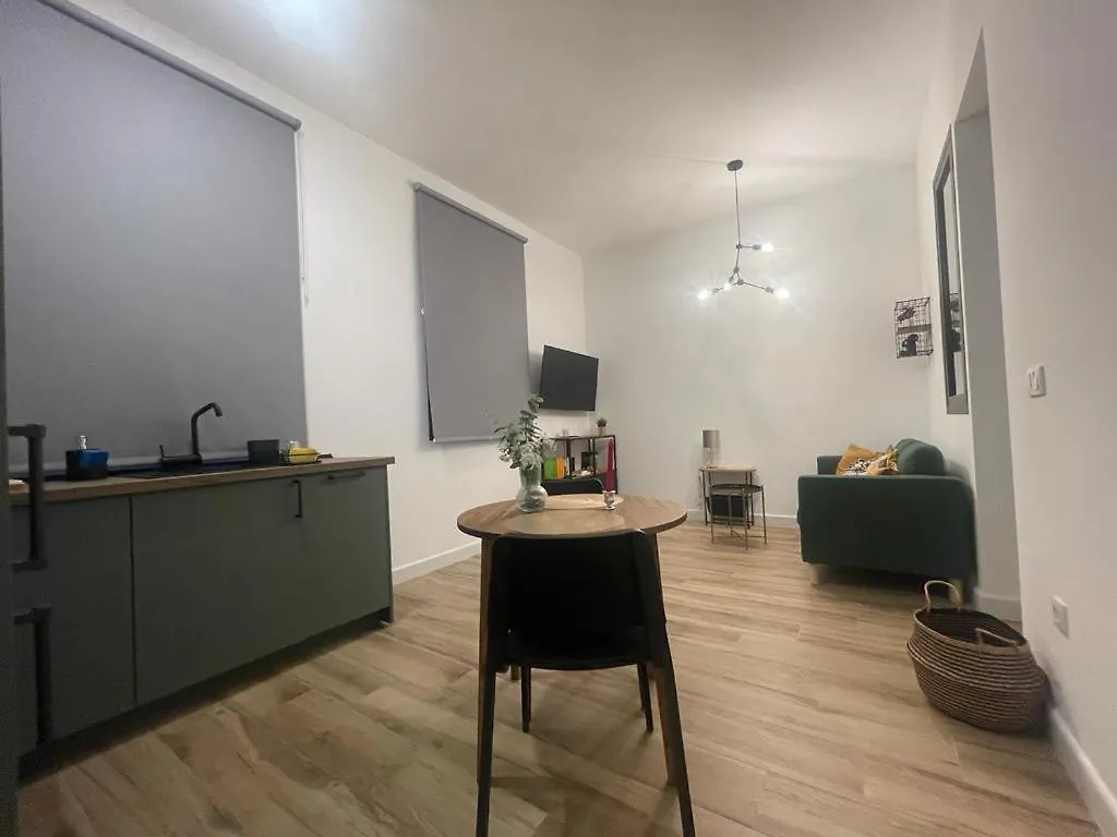 Apartamentos Sol Y Luna La Linea de la Concepcion